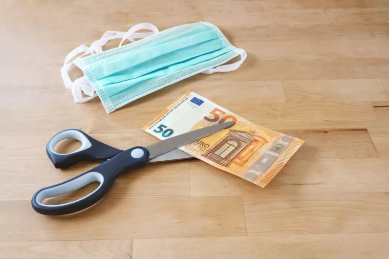 Hendal istraživanje: Zbog epidemije plaće u prosjeku smanjene 21 posto