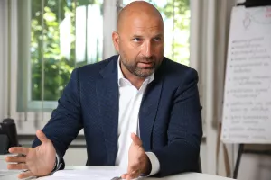 Sva sredstva treba usmjeriti u jačanje proizvodnje i izvoza