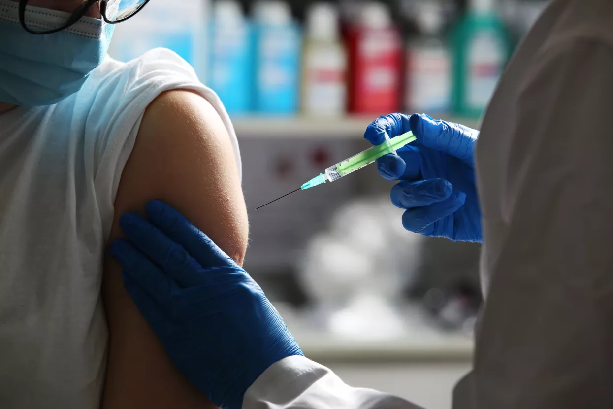 Hrvati se mogu cijepiti u Rusiji, SAD-u, Srbiji, gdje god žele, potvrda o tome vrijedi i u Hrvatskoj