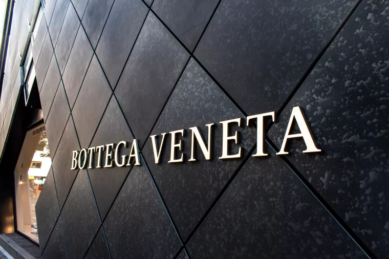 Nakon brisanja profila na društvenim mrežama, Bottega Veneta lansirala digitalni časopis