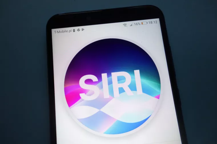 Appleova virtualna asistentica Siri u borbi protiv rodnih stereotipa