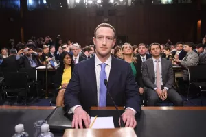 Mark Zuckerberg &ndash; nikad bogatiji i nikad na većem udaru javnosti