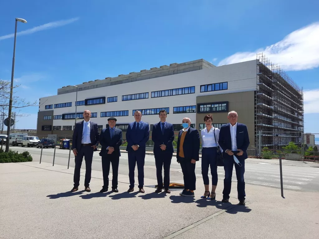 Ulaganja JGL-a i KBC-a Rijeka financirani kreditima HBOR-a