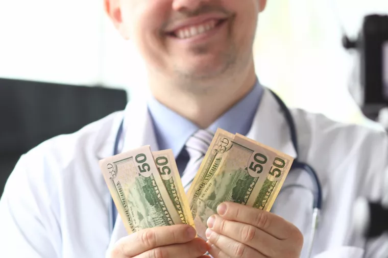 Top deset najbogatijih podcastera