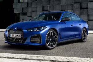 [VIDEO] Prvi električni model M jurilica je koju pogone dva motora