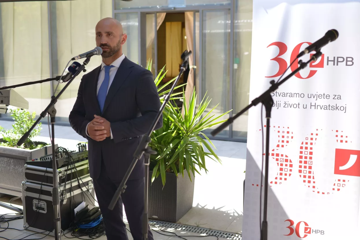 HPB otvorila novi regionalni centar za gospodarstvo i poslovnica u Zadru