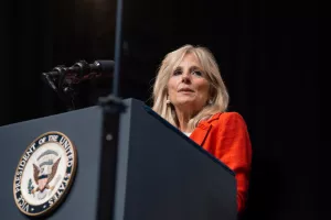 Jill Biden na naslovnici Voguea obilježila početak nove kulturološke ere