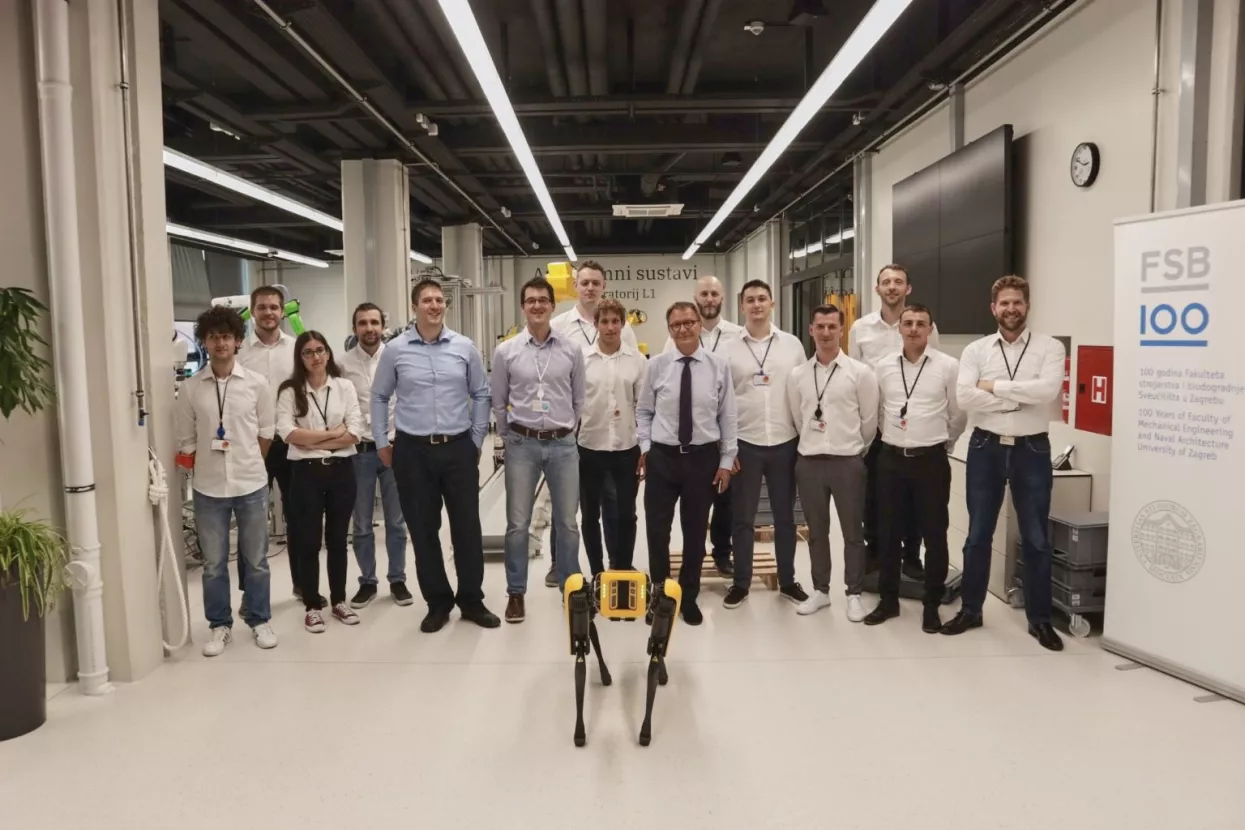 CRTA - Budući inženjeri mehatronike i robotike bit će glavni nositelji digitalne transformacije