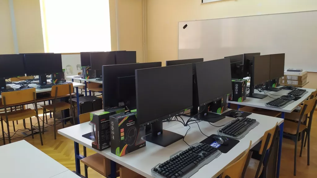 Navala na smjer tehničara za razvoj videoigara u Novskoj, u planu i učenički dom