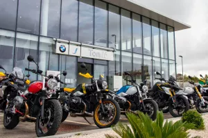 Adrenalinski spektakl u Zadru: Održan prvi BMW Motorrad roadshow