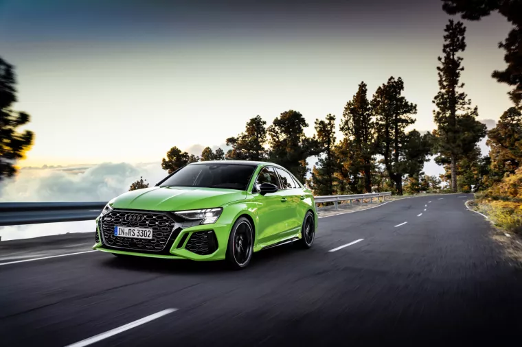 [Video ]Audi RS 3- Dva nova modela jure i u 'sportback' i u limuzinskom izdanju
