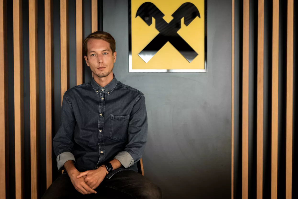 Aplikacija Jenz ruši fizičke i hijerarhijske zidove