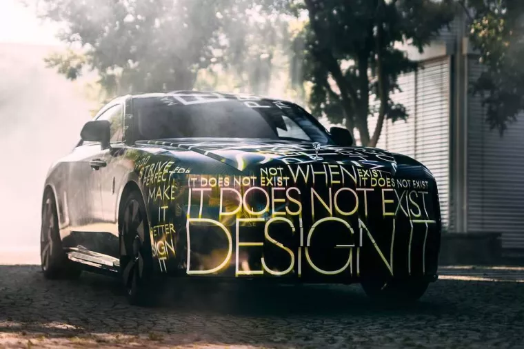 Prvi električni Rolls-Royce na ceste stiže koncem 2023.