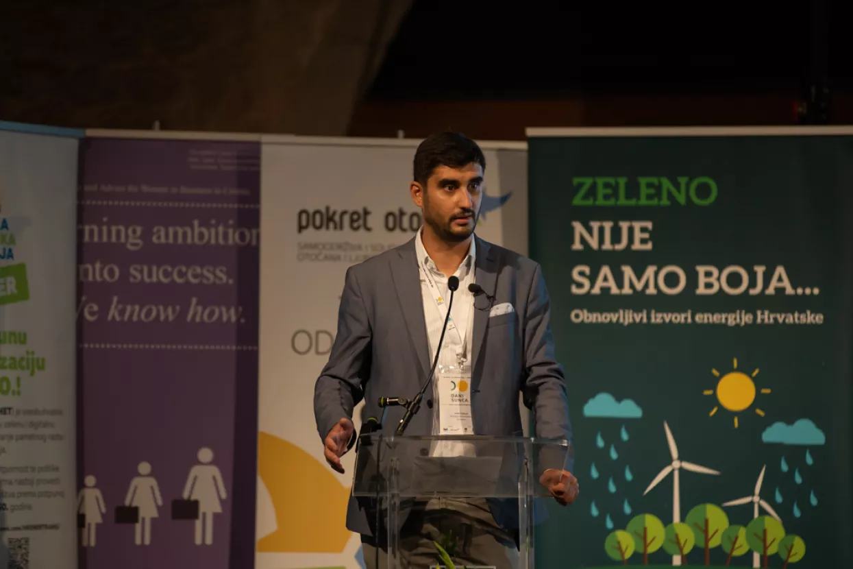 Solarna energija traži najmanja ulaganja, a najbrže stvara nova radna mjesta