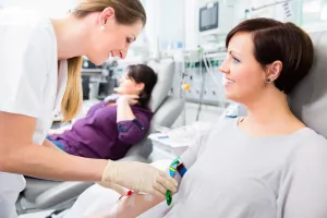 Tržišno zdravstvo nasuprot univerzalnom - Zašto je u Americi zdravstvo toliko skupo, a kod nas se &#39;ne plaća&#39;?