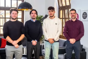 Studenti nizozemskog Sveučilišta Hanze i Algebre natječu se na dizajnerskom hackathonu u izradi kreativnog rješenja za adidas