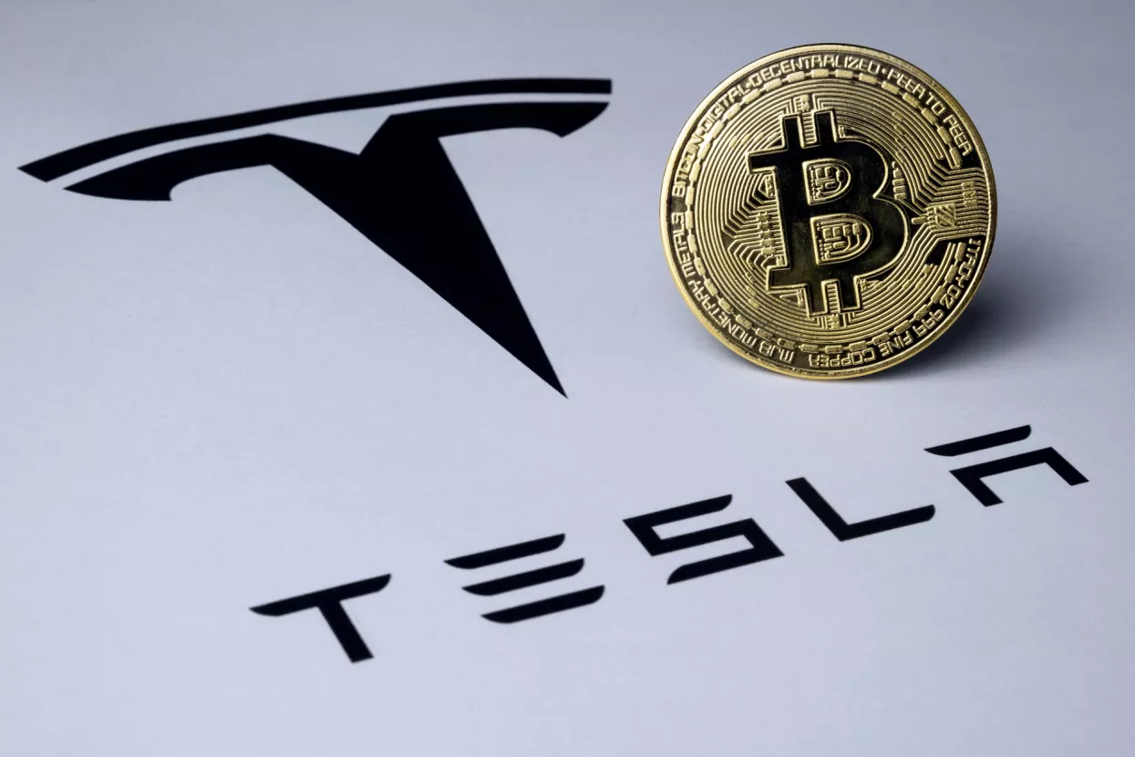 Teslina bitcoin investicija kompaniji je donijela milijardu dolara