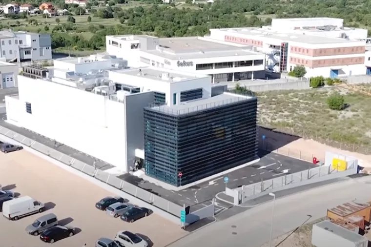 [VIDEO] Ljekarna Splitsko-dalmatinske županije prošle je godine otvorila novi laboratorij, a ove 30 radnih mjesta