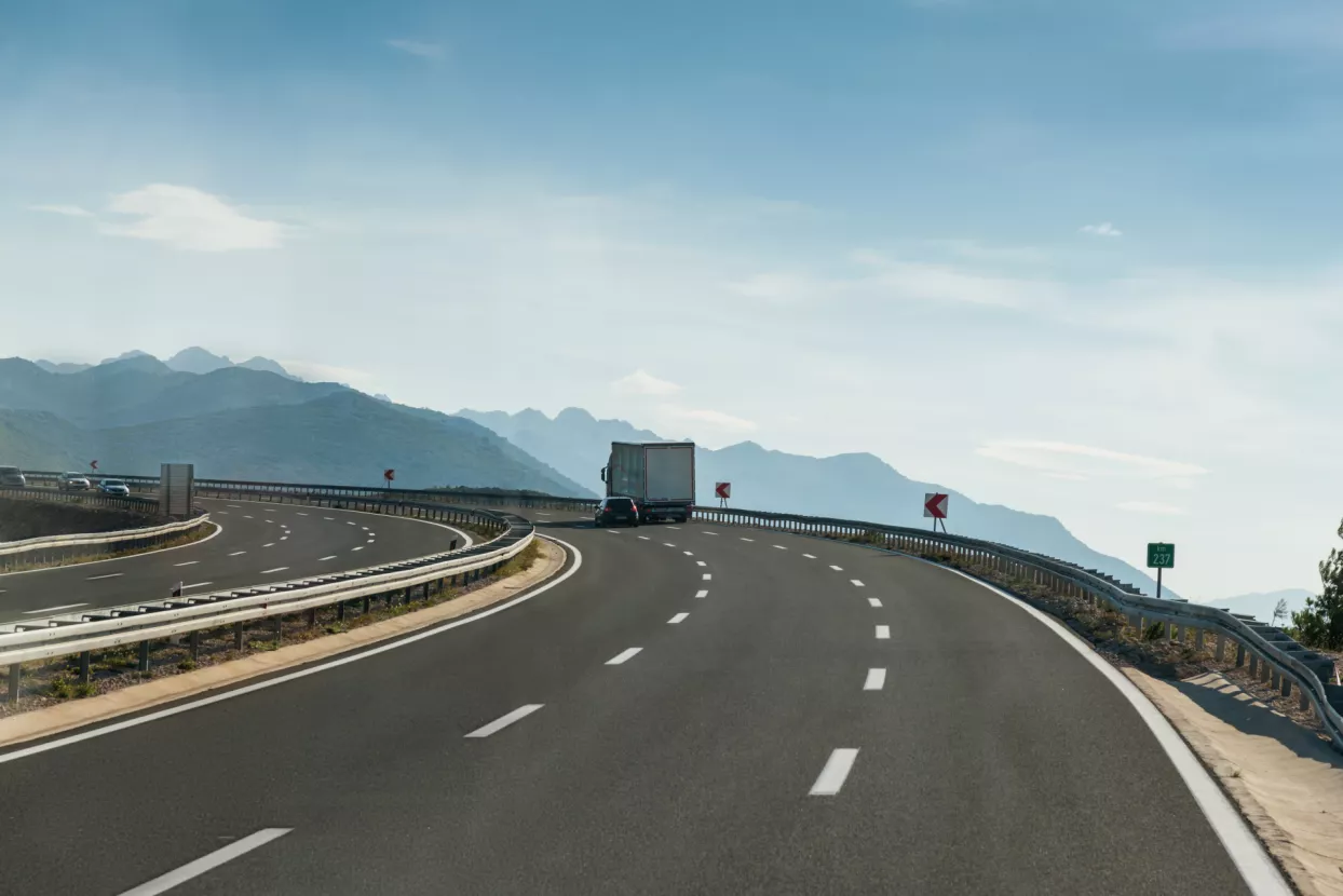 Svatko tko se služi cestovnim zemlji&scaron;tem, morat će plaćati naknadu