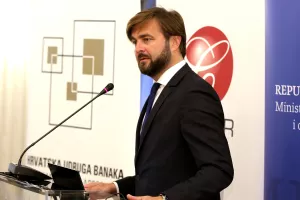 Ćorić: Uredba o najvišim cijenama goriva od idućeg utorka više neće imati smisla