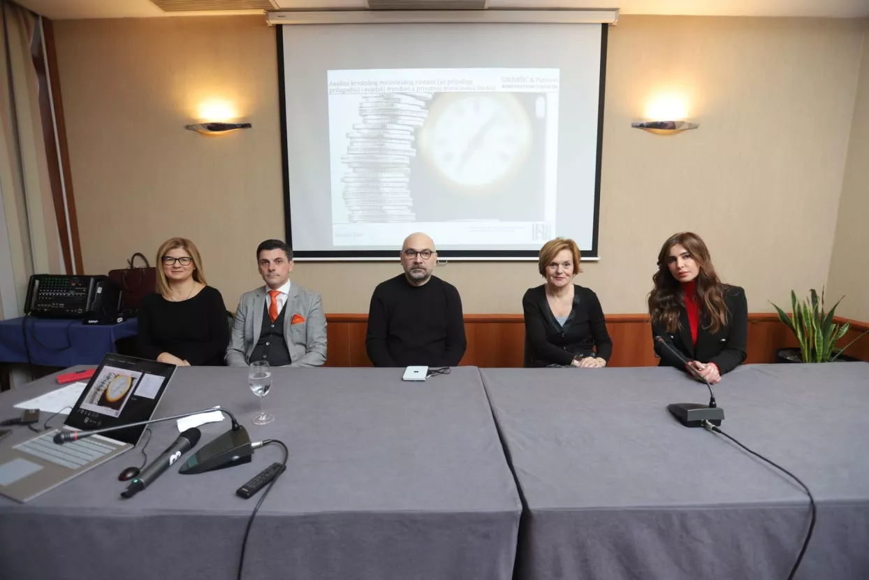 Prosječna mirovina iznosi 2800 kuna, a rješenje za loš sustav su privatne mirovinske štednje