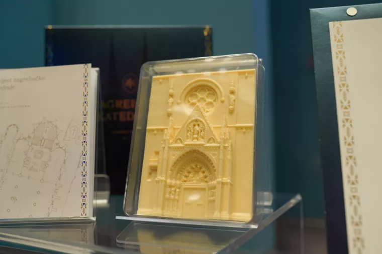 Za obnovu Zagrebačke katedrale Kraš će donirati 50.000 kuna i dio prihoda od prodaje novog proizvoda - katedrale od bijele čokolade