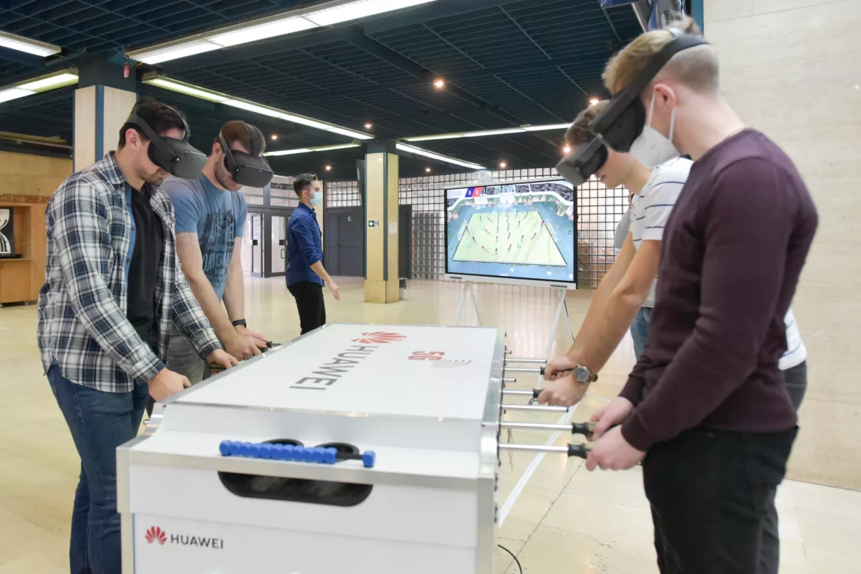 Osam hrvatskih studenata završilo još jedan Huaweijev Seeds for the Future program