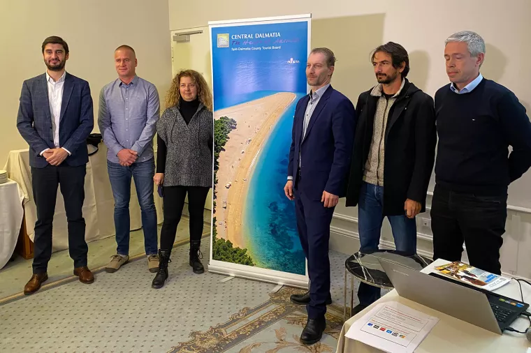 Upoznajte povijest i čari Srednje Dalmacije kroz digitalne tematske pješačke staze