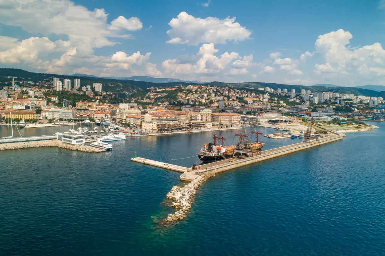 S novom marinom Porto Baroš Rijeka se pretvara u nautičku luku za najveće mega jahte