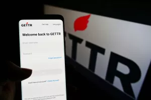 Zbog cenzure na Twitteru i Joe Rogan migrirao na konzervativnu platformu GETTR