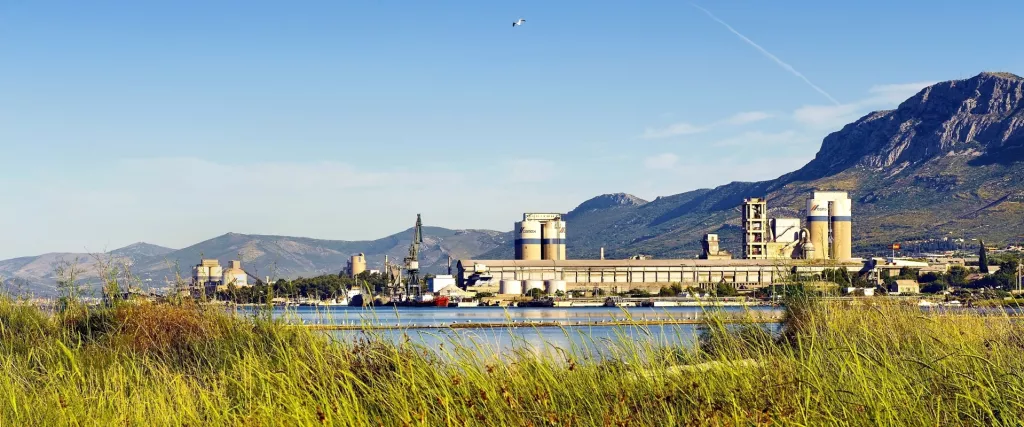 Korona bolovanja: U CEMEX-u i Rockwoolu proizvodnja se odvija normalno, više ih brinu poskupljenja energenata i inflacija