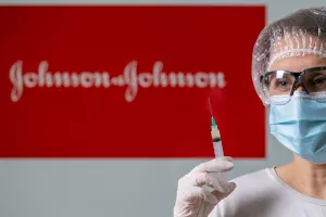 Iako im 2021. nije pošla po planu, Johnson &amp; Johnson očekuje povećanje prihoda od prodaje cjepiva u 2022.