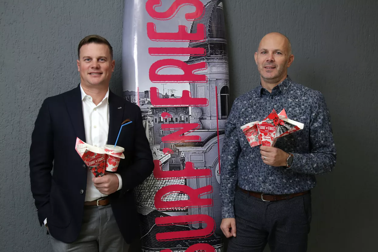 [Poslovni putopis] Surf&#39;n&#39;fries: Od pomfrija do pilića, od ugostiteljstva do franšize, od Rijeke do Walmarta