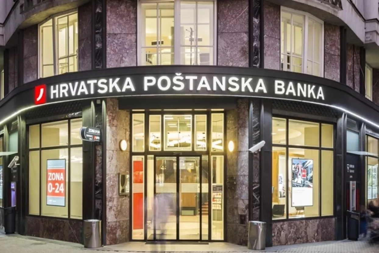 HPB preuzeo Sberbank, sav novac je siguran, klijenti opet mogu poslovati normalno