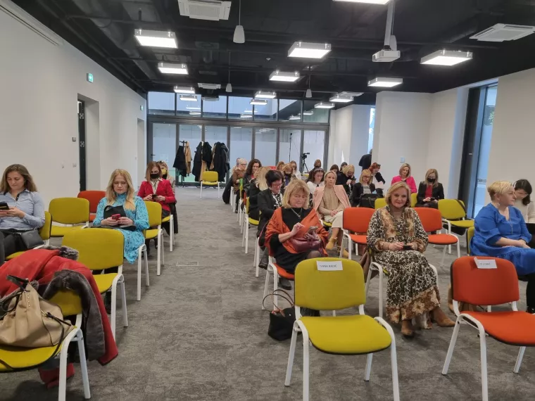 Ivana Gažić (ZSE): Žene će uskoro biti deficitarne na vodećim pozicijama jer će svi htjeti žene na vrhu