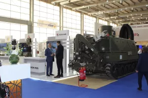 Hrvatska kompanija DOK-ING predstavila robotsku platformu Komodo u Rijadu