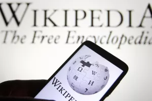 Rusi pohrlili preuzeti Wikipediju