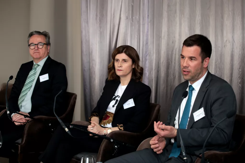 Gubljene kontrole nije bauk, ni prijenosom poslovanja na drugu generaciju, ni putem M&amp;A