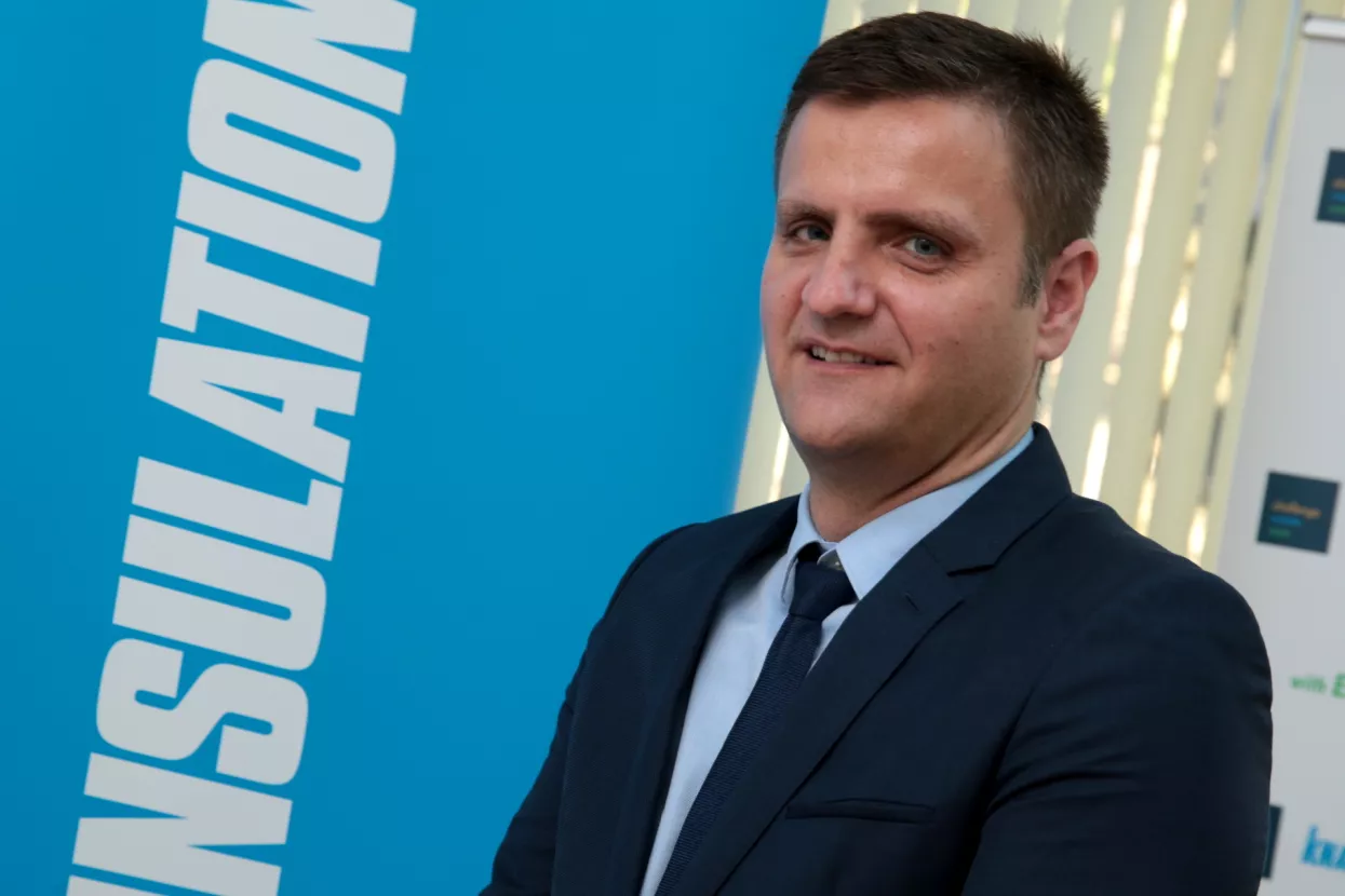 [Poslovna scena] Izolacija Knauf Insulationa uštedi 500 puta više energije nego što je bilo potrebno za proizvodnju