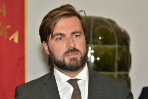 Ćorić: Očekujemo da bi od sutra cijene dizela i benzina mogle biti oko 12 kuna