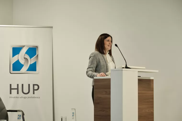 Nefinancijsko izvještavanje kreće od 2024., održivo poslovanje bit će preduvjet za financiranje projekata