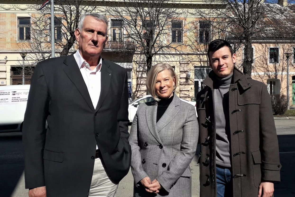 [Poslovna scena] Obitelj košarkaša Jerkova proizvodit će u Lici gnojivo od ovčje vune