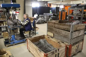 U veljači godišnji rast industrijske proizvodnje 4 posto