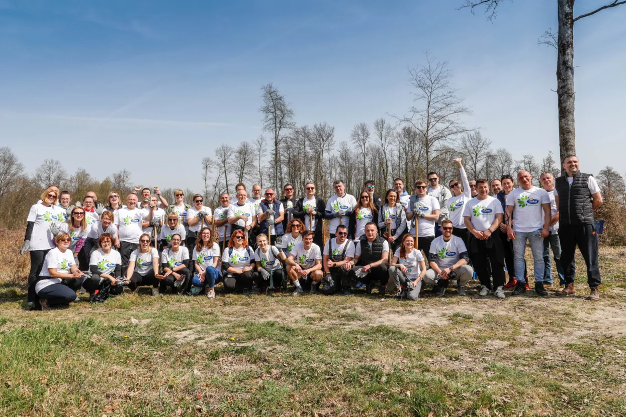 Dukat započeo sadnju 10.000 sadnica stabala s Hrvatskim &scaron;umama