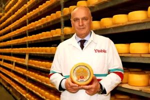 [Poslovna scena] Nenad Klepač predstavlja Vindijinu strategiju nakon generacijske tranzicije