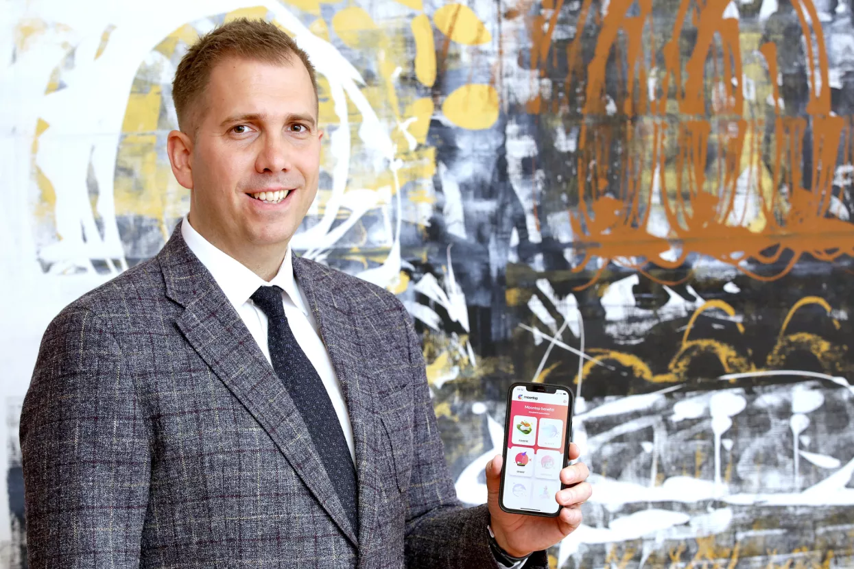 Aplikacija Moontop: Kako nagraditi zaposlenike neoporezivim primitcima