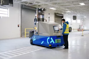 Gideon predstavio novo rješenje: Trey, autonomni viličar za utovar i istovar kamiona