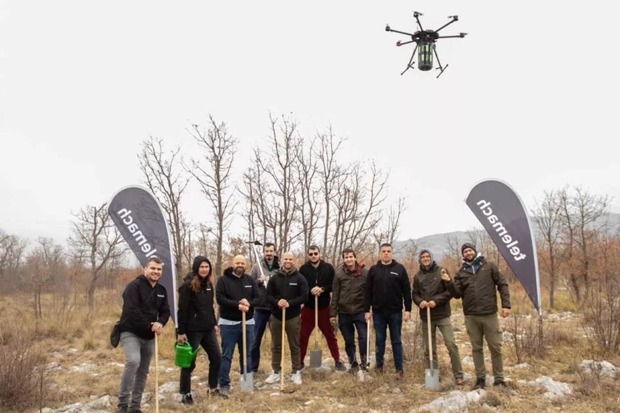 Telemach Hrvatska dronovima pošumljava opožarena i devastirana šumska područja Šibensko-kninske županije