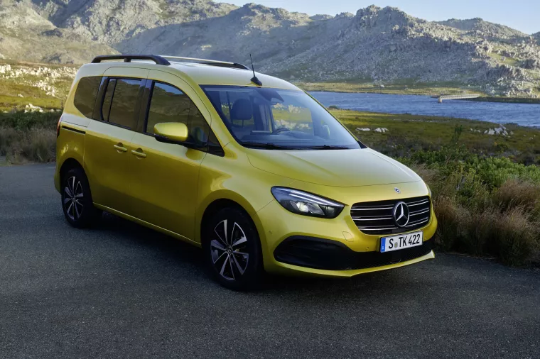 [VIDEO] Nova Mercedes-Benzova T-klasa stvorena za obitelji