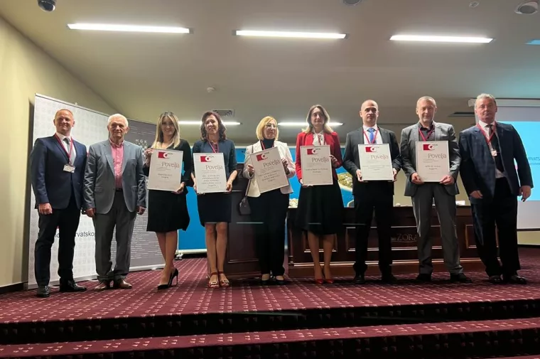 Saponia primila priznanje HDK za unaprjeđenje kvalitete u hrvatskom gospodarstvu za 2021. godinu